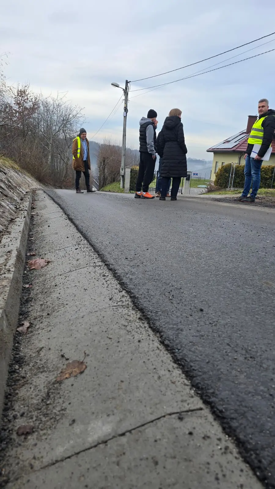 Ul. Zacisze w Chorowicach