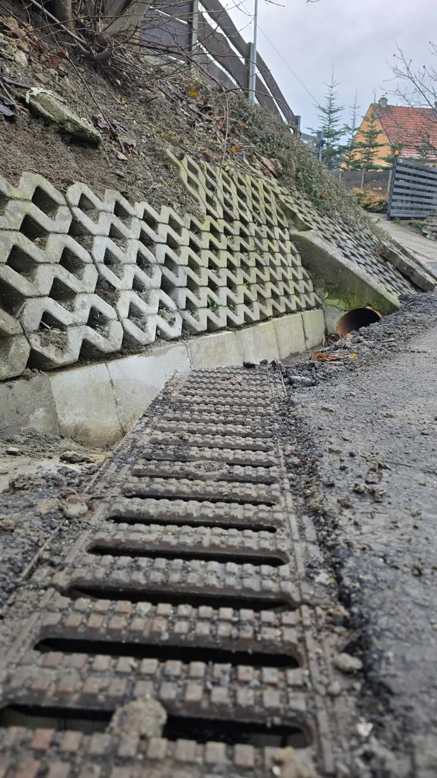 Ul. Zacisze w Chorowicach