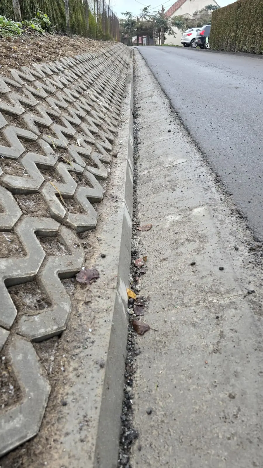 Ul. Zacisze w Chorowicach