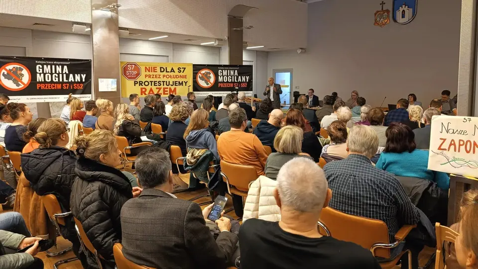 Mieszkańcy wypunktowali błędy w dokumentach dotyczących budowy drogi S7