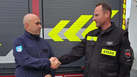 Nowy samochód ratowniczo-gaśniczy dla OSP Włosań