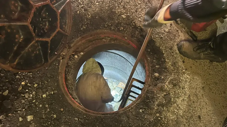 Nie wrzucaj śmieci do sieci kanalizacyjnej!