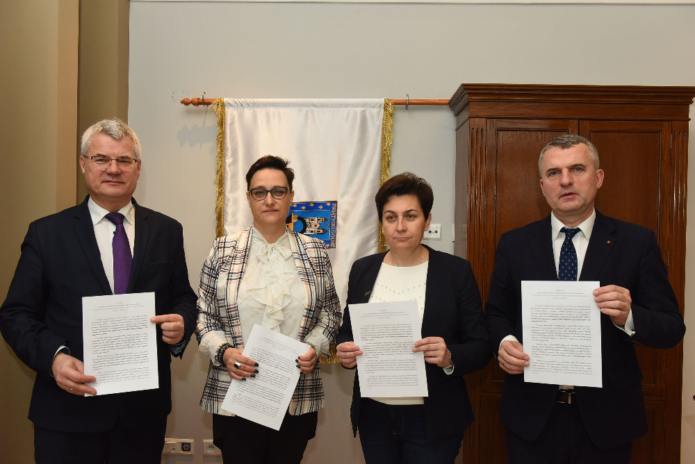 WSPÓLNY STANOWCZY SPRZECIW WOBEC WSZYSTKICH WARIANTOW S7
