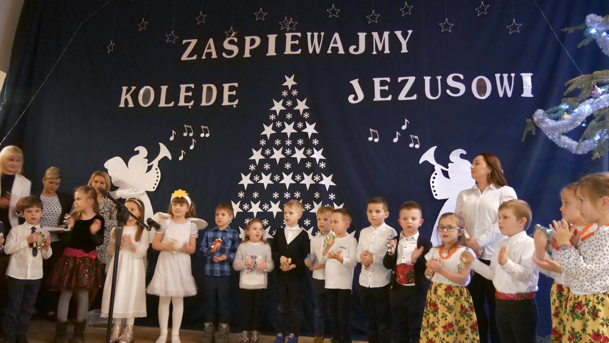 uczestnicy kolędowania