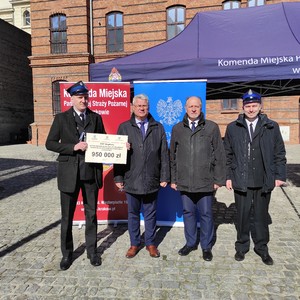 wręczenie promes 