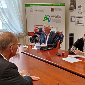 podpisywanie umowy pożyczki 